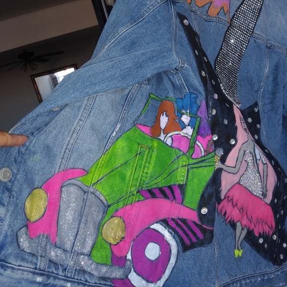 DENIM JACKETS 🌺 CUSTOM HANDPAINTED ONE OF A KIND - Picture 7 of 8